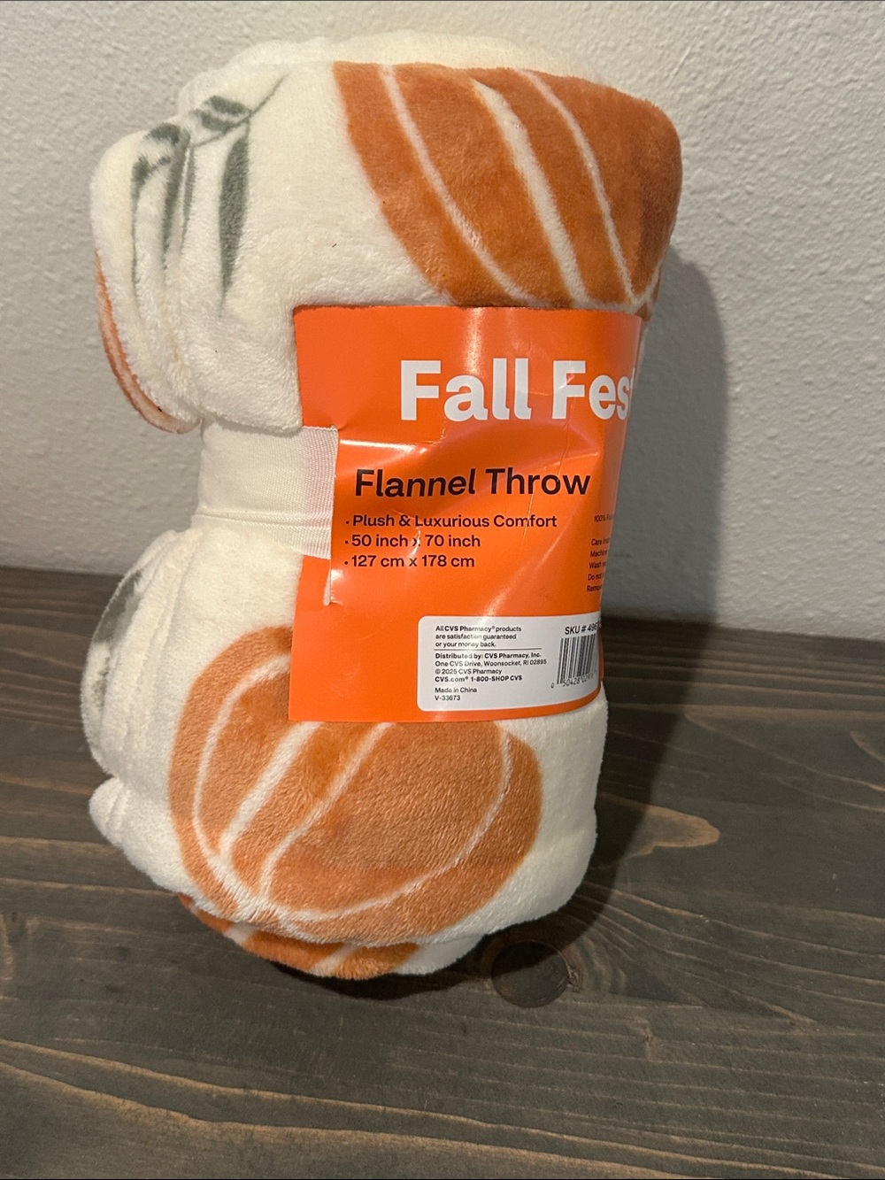 Plush Flannel Throw Blanket - Orange & Cream